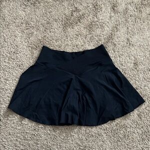 NWOT Elegant Black Women's Workout Skirt